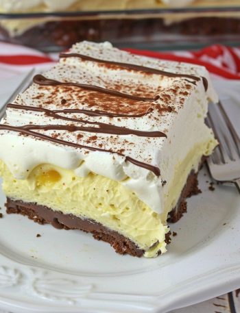 Easy Eclair Cake